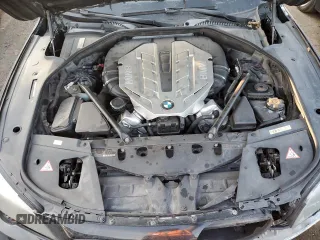 2010 BMW 7 Series 750Li xDrive z VIN WBAKC8C5XAC431285, wystawiony jako Copart lot #44699355 z przebiegiem 128 294 mil mil oraz Czysty tytuł • Clean title. Historia ofert i sprzedaży dostępna na DreamBid. Obrazek 11.