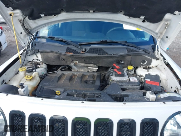 2012 Jeep Patriot Sport with VIN 1C4NJRBB6CD576629, listed as a IAAI auction lot 41974440 with 211,308 mi miles. Bid and sale history available at carsss.com. Image 10.