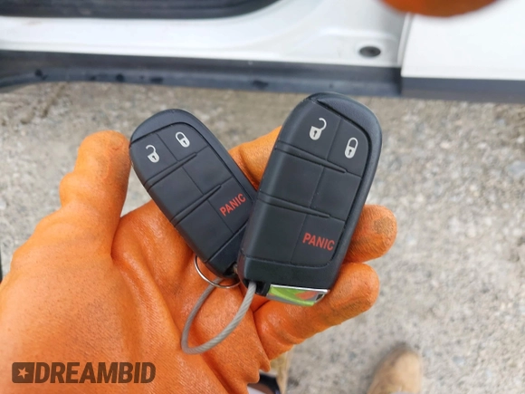2024 Jeep Compass Trailhawk with VIN 3C4NJDDN2RT602771, listed as a IAAI auction lot 42462793 with 25,152 mi miles and . Bid and sale history available at DreamBid. Image 11.