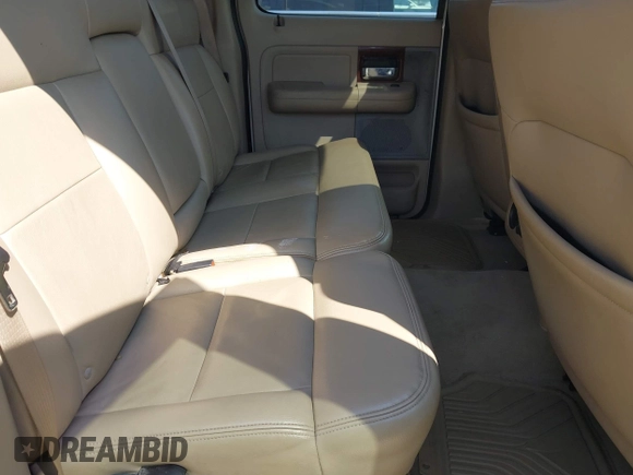 2007 Ford F-150 XLT z VIN 1FTPW14V97FA04872, wystawiony jako IAAI lot #42699936 z przebiegiem 143 060 mil mil oraz . Historia ofert i sprzedaży dostępna na DreamBid. Obrazek 8.