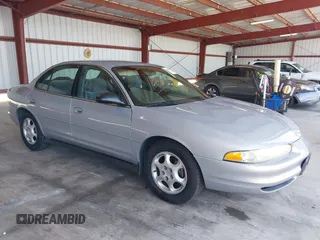 2000 Oldsmobile Intrigue GX z VIN 1G3WH52H5YF111882, wystawiony jako IAAI lot #42443446 z przebiegiem 140 494 mil mil oraz . Historia ofert i sprzedaży dostępna na DreamBid. Obrazek 1.