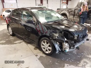 2011 Nissan Sentra 2.0 with VIN 3N1AB6AP0BL655099, listed as a IAAI auction lot 41288016 with 170,275 mi miles and . Bid and sale history available at DreamBid. Image 1.