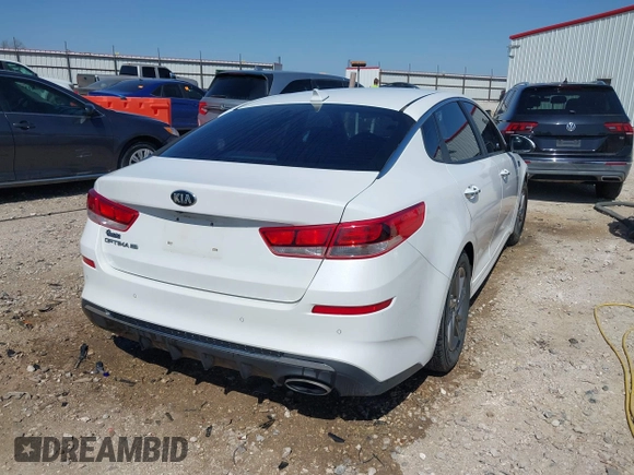 2020 Kia Optima LX with VIN 5XXGT4L34LG394642, listed as a IAAI auction lot 41850853 with 90,379 mi miles. Bid and sale history available at carsss.com. Image 4.