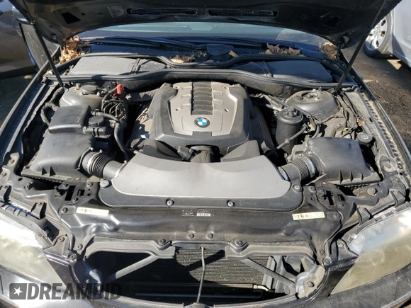 2006 BMW 7 Series 750Li with VIN WBAHN83516DT32814, listed as a Copart auction lot 74359784 with 117,000 mi miles and Salvage Title. Bid and sale history available at carsss.com. Image 11.