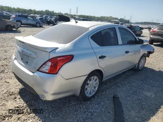 2015 Nissan Versa S Plus with VIN 3N1CN7AP8FL841128, listed as a Copart auction lot 73739444 with Not Provided miles and Salvage Title. Bid and sale history available at carsss.com. Image 3.