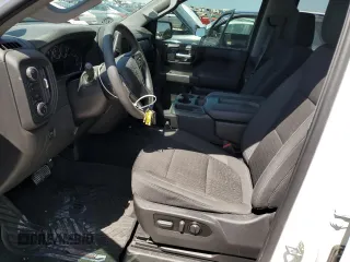 2022 Chevrolet Silverado 1500 Custom Trail Boss with VIN 3GCPYCEL8NG123561, listed as a Copart auction lot 49740345 with 34,837 mi miles and Salvage Title. Bid and sale history available at DreamBid. Image 7.