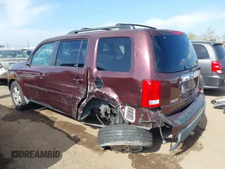 2010 Honda Pilot EX with VIN 5FNYF3H48AB001541, listed as a IAAI auction lot 41990756 with 171,618 mi miles and . Bid and sale history available at carsss.com. Image 6.