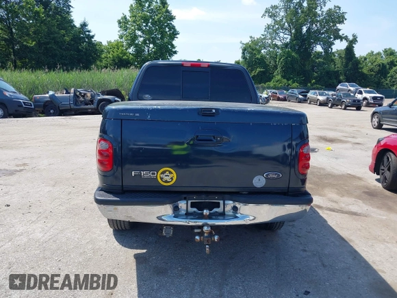 2001 Ford F-150 XLT with VIN 1FTRW08L71KC63676, listed as a IAAI auction lot 42536000 with 326,699 mi miles and . Bid and sale history available at DreamBid. Image 16.