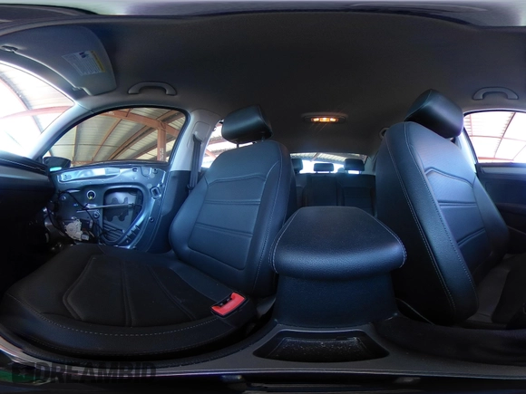 2020 Volkswagen Passat SE with VIN 1VWSA7A30LC022121, listed as a IAAI auction lot 42298013 with 70,186 mi miles and . Bid and sale history available at DreamBid. Image 19.