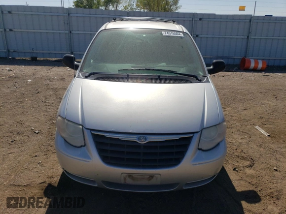 2006 Chrysler Town & Country LWB Touring with VIN 2A8GP54L96R906358, listed as a Copart auction lot 74516504 with 160,869 mi miles and Salvage Title. Bid and sale history available at carsss.com. Image 5.