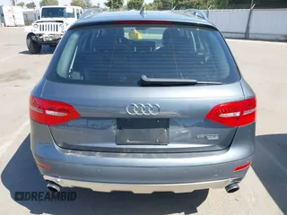 2013 Audi allroad A4 Premium Plus z VIN WA1UFAFL7DA044000, wystawiony jako IAAI lot #42346281 z przebiegiem 107 019 mil mil oraz . Historia ofert i sprzedaży dostępna na DreamBid. Obrazek 16.