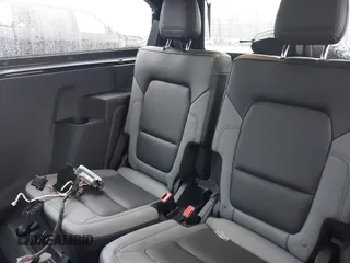 2024 Ford Bronco Big Bend с VIN 1FMDE7AH6RLA64647, выставлен на аукционе IAAI как лот 41084239 с пробегом 3 581 миль миль и . История ставок и продаж доступна на DreamBid. Изображение 8.
