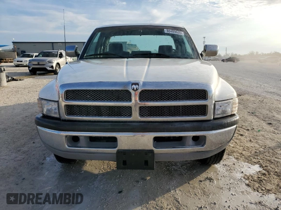 1996 Dodge Ram 2500 with VIN 3B7KC23Z8TM137775, listed as a Copart auction lot 88489635 with 190,492 mi miles and Salvage Title. Bid and sale history available at carsss.com. Image 5.