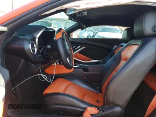 2018 Chevrolet Camaro 2LT with VIN 1G1FD1RSXJ0161054, listed as a Copart auction lot 43664293 with 24,817 mi miles. Bid and sale history available at carsss.com. Image 7.