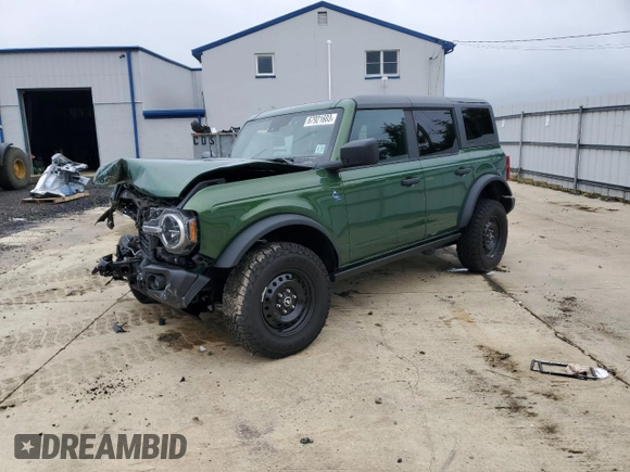 2022 Ford Bronco with VIN 1FMEE5BP3NLA74612, listed as a Copart auction lot 67921603 with 28,407 mi miles. Bid and sale history available at carsss.com. Image 1.