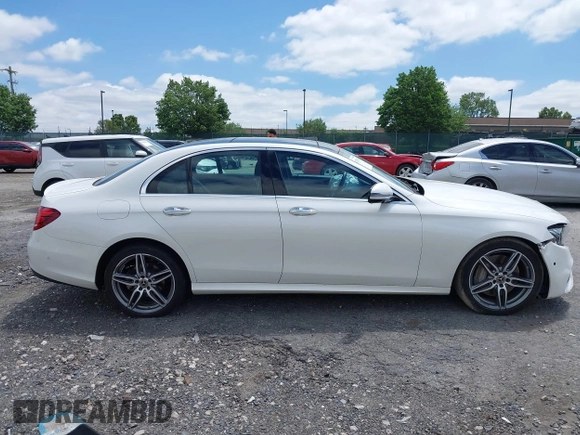 2019 Mercedes-Benz E 300 with VIN WDDZF4KB3KA525715, listed as a IAAI auction lot 42296724 with 62,730 mi miles and . Bid and sale history available at DreamBid. Image 13.