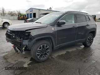2021 Jeep Compass Trailhawk with VIN 3C4NJDDB7MT600738, listed as a Copart auction lot 50995715 with 72,157 mi miles and Salvage title. Bid and sale history available at DreamBid. Image 1.