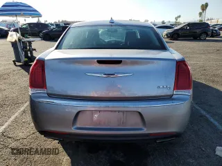 2016 Chrysler 300 with VIN 2C3CCAET3GH130345, listed as a Copart auction lot 79904784 with 38,541 mi miles and Salvage Title. Bid and sale history available at carsss.com. Image 6.