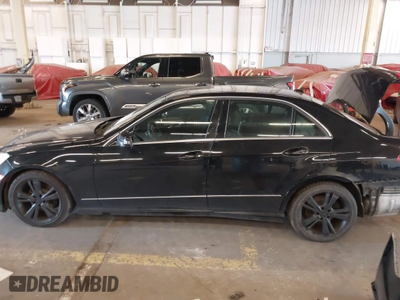 2013 Mercedes-Benz E 350 Luxury with VIN WDDHF5KB9DA765047, listed as a IAAI auction lot 41902991 with 159,902 mi miles and . Bid and sale history available at DreamBid. Image 14.