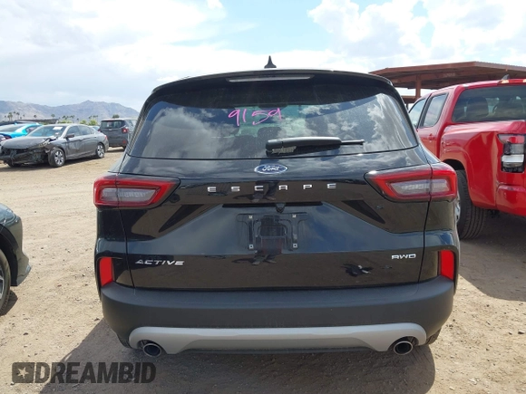 2024 Ford Escape Active with VIN 1FMCU9GN0RUA74480, listed as a IAAI auction lot 42218362 with 20,905 mi miles and . Bid and sale history available at DreamBid. Image 16.