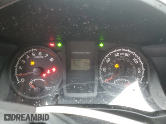 2017 Toyota Tacoma SR with VIN 5TFRX5GN5HX097152, listed as a Copart auction lot 84971254 with 239,141 mi miles and Salvage title. Bid and sale history available at DreamBid. Image 9.