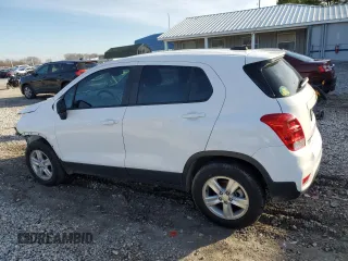 2019 Chevrolet Trax LS with VIN 3GNCJNSB6KL245341, listed as a Copart auction lot 85442734 with 85,000 mi miles and Salvage Title. Bid and sale history available at carsss.com. Image 2.