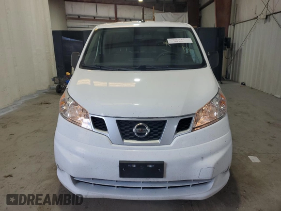 2020 Nissan NV200 S with VIN 3N6CM0KN6LK697100, listed as a Copart auction lot 61852385 with 191,500 mi miles and Clean title. Bid and sale history available at DreamBid. Image 5.