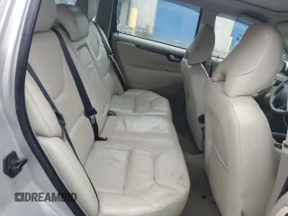 2006 Volvo V70 2.4L with VIN YV1SW612062556973, listed as a Copart auction lot 52235015 with 114,431 mi miles and Salvage Title. Bid and sale history available at DreamBid. Image 10.