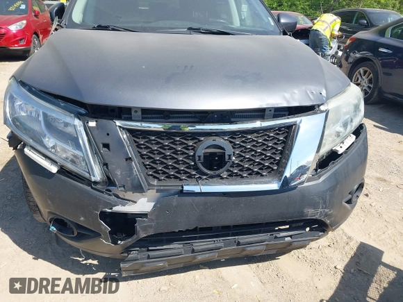 2014 Nissan Pathfinder SL with VIN 5N1AR2MM7EC644583, listed as a IAAI auction lot 42144978 with 152,761 mi miles. Bid and sale history available at carsss.com. Image 6.