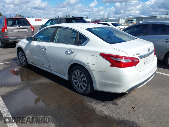2016 Nissan Altima 2.5 S with VIN 1N4AL3AP1GN305423, listed as a IAAI auction lot 41804647 with 150,122 mi miles. Bid and sale history available at carsss.com. Image 3.