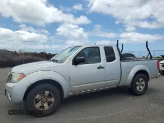 2013 Nissan Frontier SV z VIN 1N6AD0CU8DN726234, wystawiony jako Copart lot #61483645 z przebiegiem 100 019 mil mil oraz Czysty tytuł • Clean title. Historia ofert i sprzedaży dostępna na DreamBid. Obrazek 1.