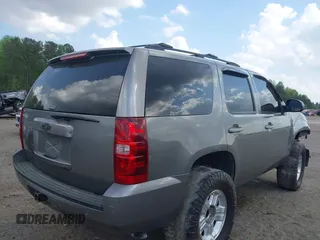 2007 Chevrolet Tahoe LTZ with VIN 1GNFK13037J115628, listed as a IAAI auction lot 41962150 with Not provided miles and . Bid and sale history available at DreamBid. Image 4.