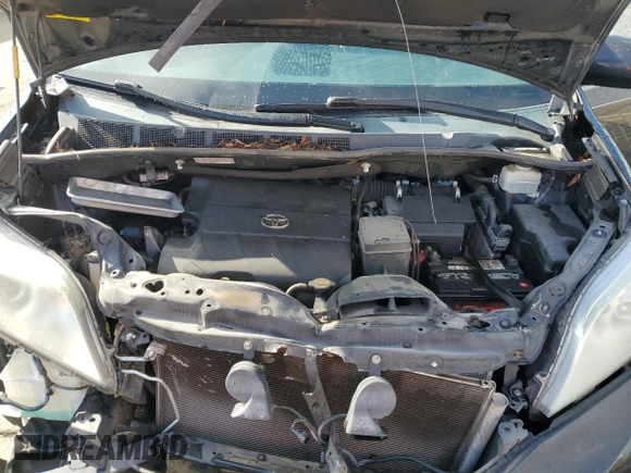 2013 Toyota Sienna LE AAS with VIN 5TDKK3DCXDS313827, listed as a Copart auction lot 49465175 with 134,579 mi miles and Salvage title. Bid and sale history available at DreamBid. Image 13.