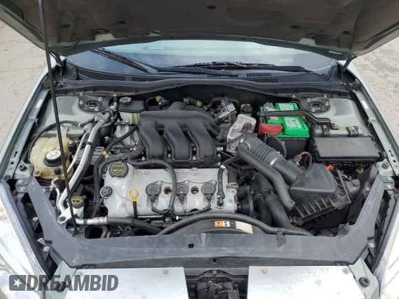 2008 Mercury Milan Premier with VIN 3MEHM08178R607074, listed as a Copart auction lot 52667515 with 55,251 mi miles and Salvage title. Bid and sale history available at DreamBid. Image 11.