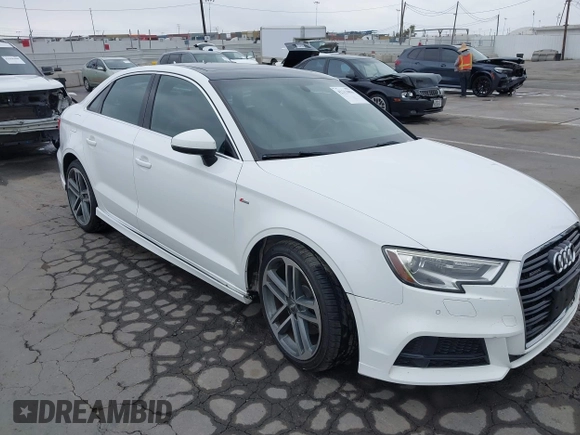 2017 Audi A3 z VIN WAUJ8HFFXH1047739, wystawiony jako IAAI lot #42313056 z przebiegiem 125 104 mil mil oraz . Historia ofert i sprzedaży dostępna na DreamBid. Obrazek 6.