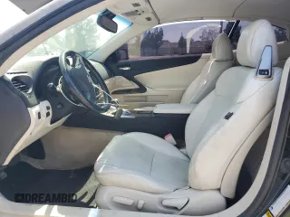 2010 Lexus IS 250 C z VIN JTHFF2C26A2514117, wystawiony jako Copart lot #61644135 z przebiegiem 125 940 mil mil oraz Szkoda całkowita • Salvage title. Historia ofert i sprzedaży dostępna na DreamBid. Obrazek 7.