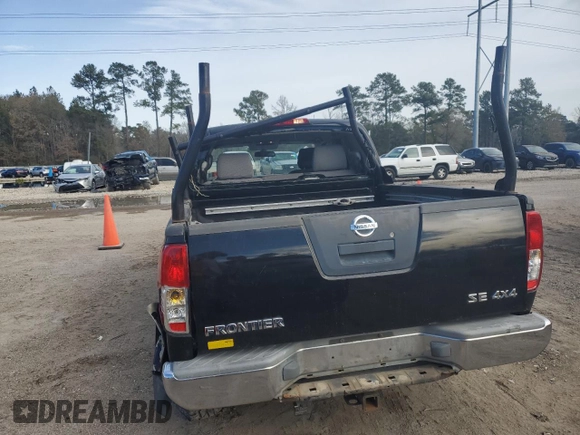 2006 Nissan Frontier LE z VIN 1N6AD07W26C414839, wystawiony jako Copart lot #89300935 z przebiegiem 275 255 mil mil oraz Szkoda całkowita • Salvage title. Historia ofert i sprzedaży dostępna na DreamBid. Obrazek 6.