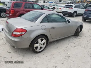 2005 Mercedes-Benz SLK 230/320 with VIN WDBWK56F95F025138, listed as a Copart auction lot 55011125 with 43,291 mi miles and Salvage title. Bid and sale history available at DreamBid. Image 3.