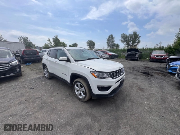 2021 Jeep Compass Latitude z VIN 3C4NJDBB4MT588325, wystawiony jako Copart lot #62374985 z przebiegiem 88 137 mil mil oraz Czysty tytuł • Clean title. Historia ofert i sprzedaży dostępna na DreamBid. Obrazek 1.