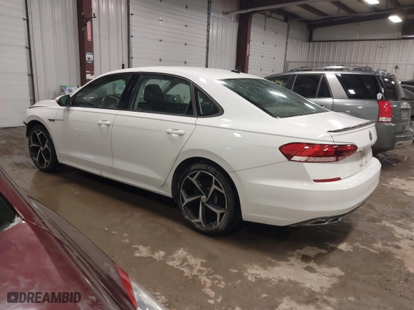 2020 Volkswagen Passat 2.0T R-Line with VIN 1VWMA7A37LC021086, listed as a IAAI auction lot 41290058 with 71,555 mi miles. Bid and sale history available at carsss.com. Image 3.