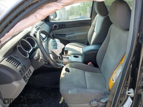 2015 Toyota Tacoma with VIN 3TMMU4FN3FM087088, listed as a Copart auction lot 63814334 with 161,947 mi miles and Salvage Title. Bid and sale history available at carsss.com. Image 7.