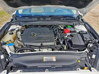 2015 Ford Fusion SE with VIN 3FA6P0HD8FR126876, listed as a Copart auction lot 54534115 with 137,901 mi miles and Clean Title. Bid and sale history available at carsss.com. Image 7.