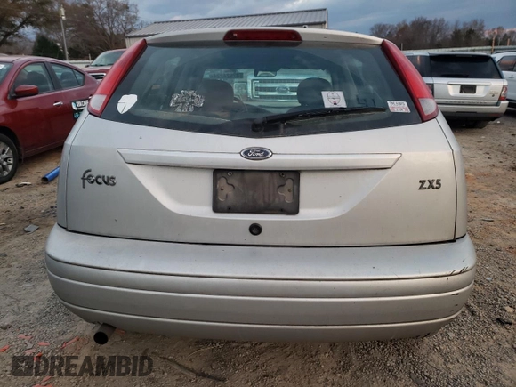 2004 Ford Focus with VIN 3FAFP37Z94R105076, listed as a Copart auction lot 82924224 with 218,253 mi miles and Clean title. Bid and sale history available at DreamBid. Image 6.