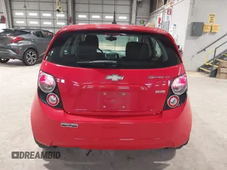2014 Chevrolet Sonic LT with VIN 1G1JC6SB1E4125174, listed as a IAAI auction lot 41521991 with 125,490 mi miles. Bid and sale history available at carsss.com. Image 15.