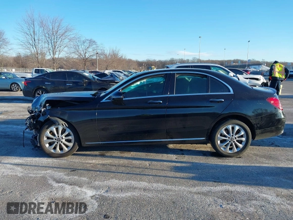 2019 Mercedes-Benz C 300 with VIN 55SWF8EB1KU305740, listed as a IAAI auction lot 41288686 with 101,908 mi miles and . Bid and sale history available at carsss.com. Image 14.