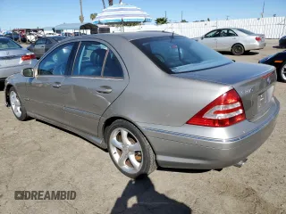 2006 Mercedes-Benz C 230 Sport с VIN WDBRF52H56A915112, выставлен на аукционе Copart как лот 46604005 с пробегом 88 624 миль миль и Списание • Salvage title. История ставок и продаж доступна на DreamBid. Изображение 2.