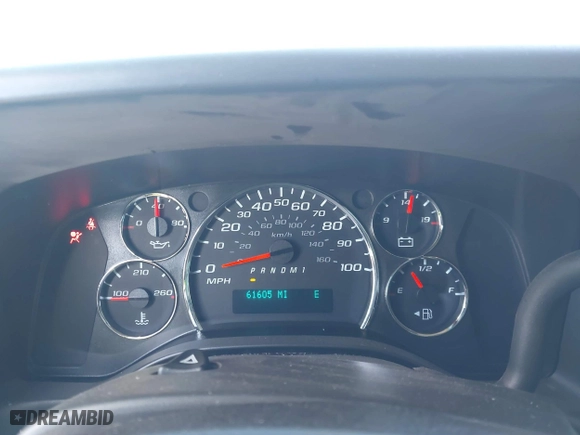 2019 Chevrolet Express Passenger LT with VIN 1GAZGPFG8K1212330, listed as a IAAI auction lot 41252884 with 61,605 mi miles. Bid and sale history available at carsss.com. Image 7.