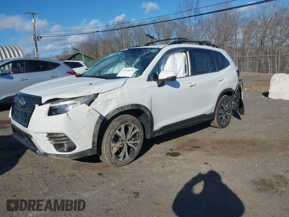 2024 Subaru Forester Limited with VIN JF2SKAKCXRH504782, listed as a IAAI auction lot 41235214 with 9,507 mi miles. Bid and sale history available at carsss.com. Image 17.