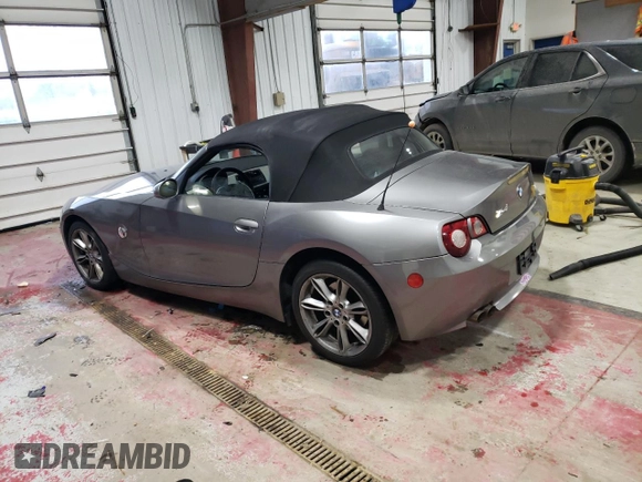 2005 BMW Z4 3.0i with VIN 4USBT53555LU09714, listed as a Copart auction lot 43445835 with 157,587 mi miles and Clean title. Bid and sale history available at DreamBid. Image 2.