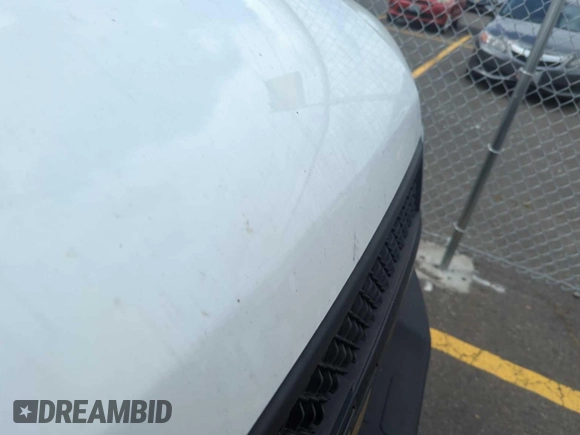 2021 Chevrolet Express Cargo with VIN 1GCWGAFP9M1151547, listed as a IAAI auction lot 42631437 with 130,120 mi miles and . Bid and sale history available at DreamBid. Image 4.